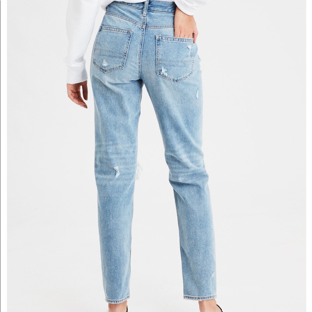 American Eagle Mom Jeans